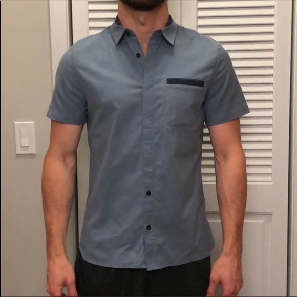Lululemon Short Sleeve Button Up 